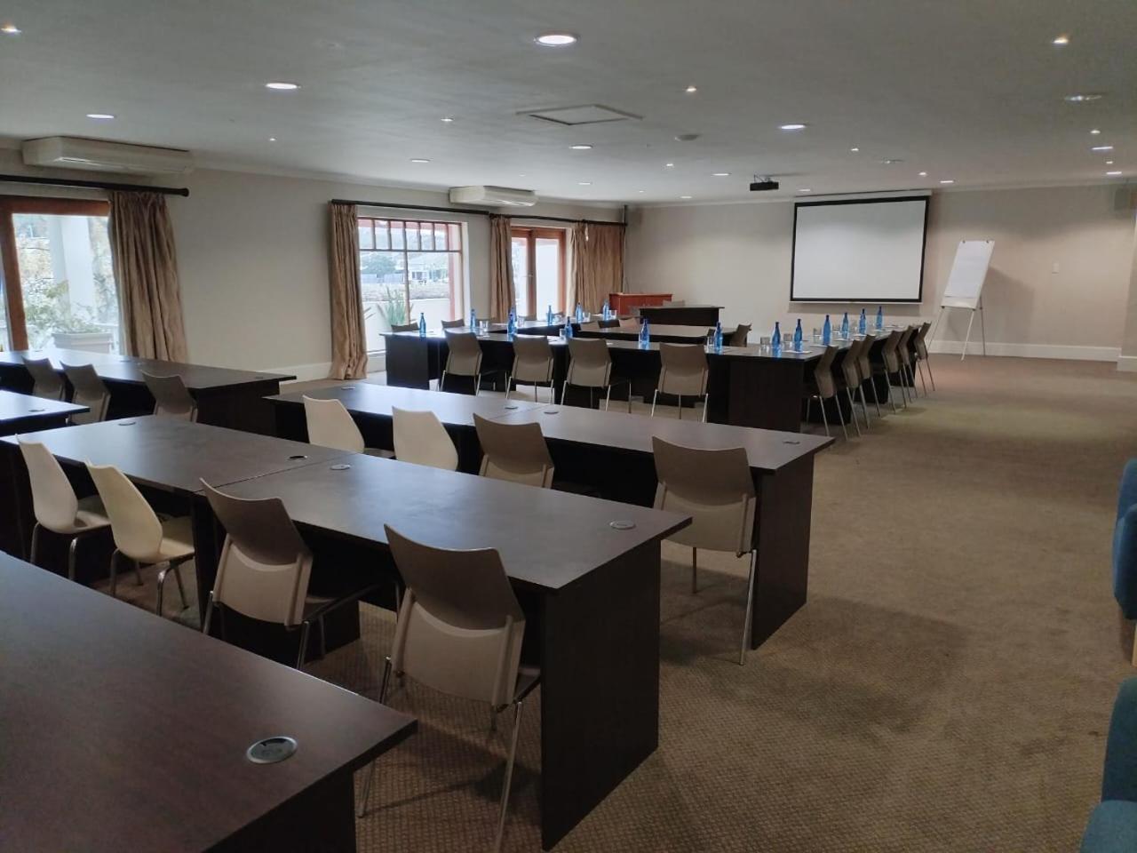 פורט אלפרד Mypond Stenden Hotel מראה חיצוני תמונה